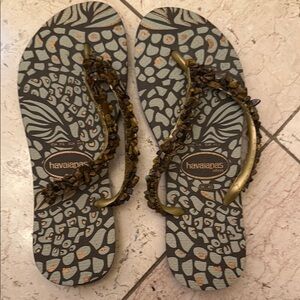 Havaianas Women's Gold and Brown Sandals